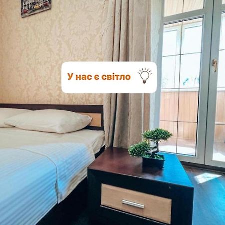 Квартира В Центре Крещатика Kijev Kültér fotó